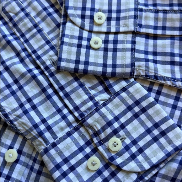 UNTUCKit Men's Navy and White Plaid Shirt -LargeTall - Picture 5 of 9